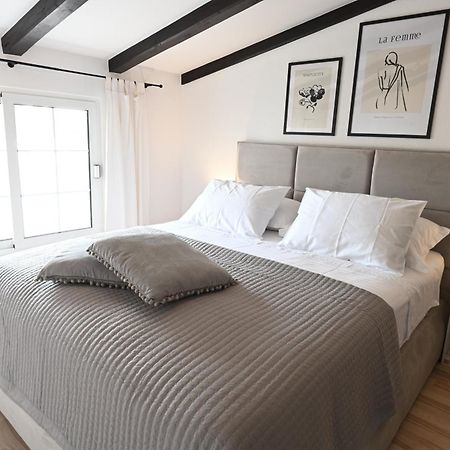 Apartment Kokolo Sea View Hvar Hvar Town Eksteriør bilde